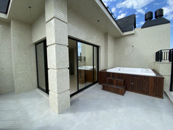 Apartamento a venda em Bombinhas 1 scaled - Rocccoimob Imobiliária em Bombinhas