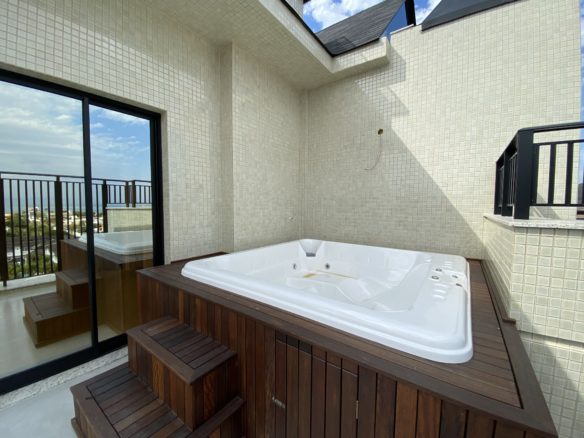 Cobertura a venda em Mariscal 1 scaled - Rocccoimob Imobiliária em Bombinhas