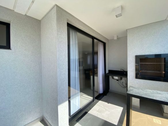 imoveis na praia do mariscal scaled - Rocccoimob Imobiliária em Bombinhas