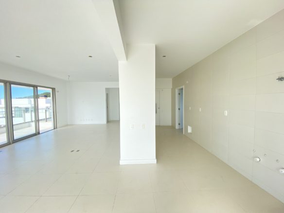 inmuebles en bombinas scaled - Rocccoimob Imobiliária em Bombinhas