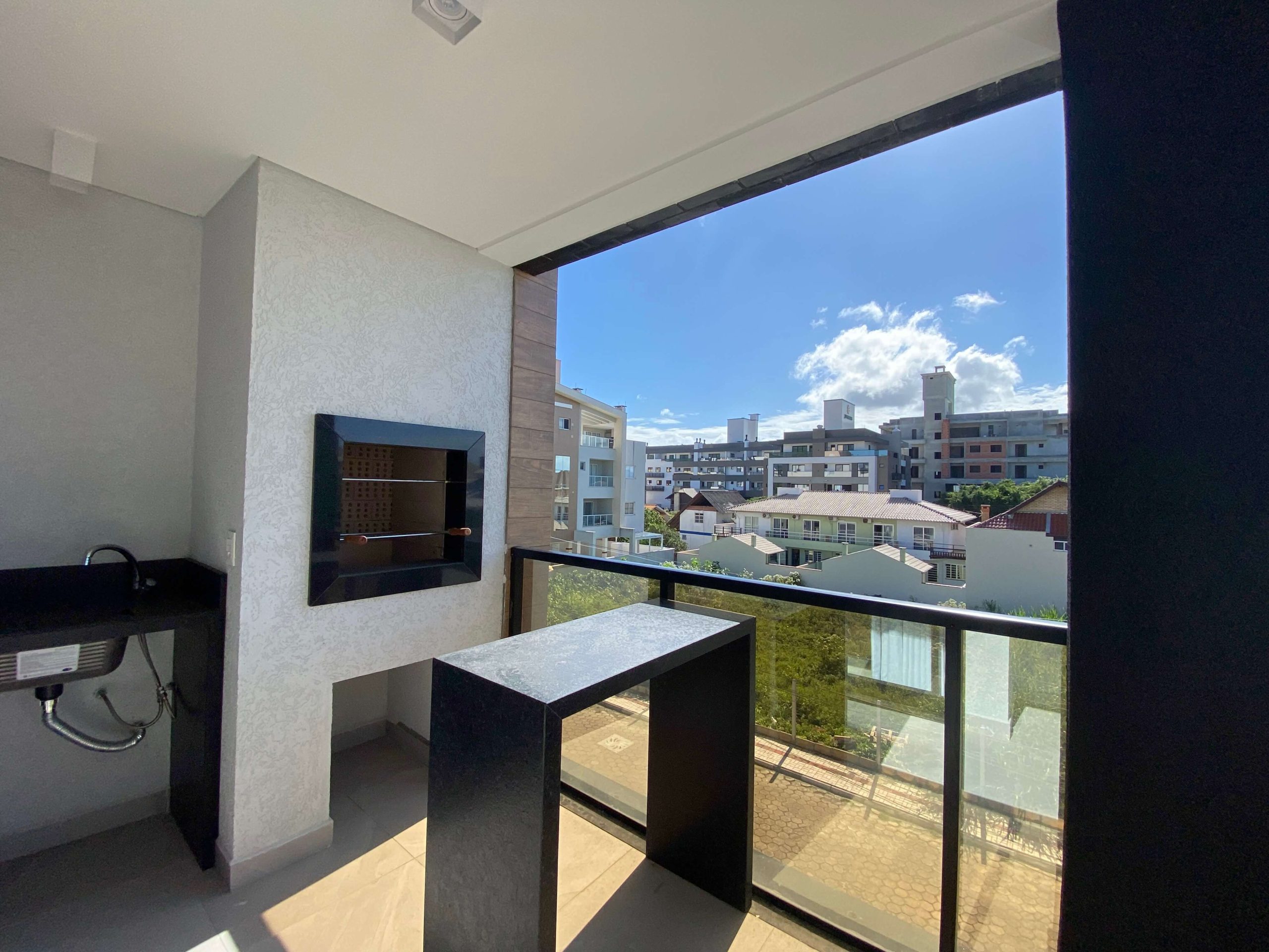 investir em imoveis em mariscal scaled - Rocccoimob Imobiliária em Bombinhas