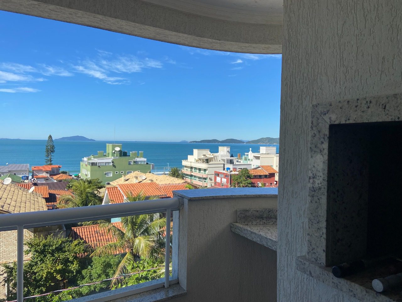 Apartamento a venda em 4 Ilhas - Rocccoimob Imobiliária em Bombinhas