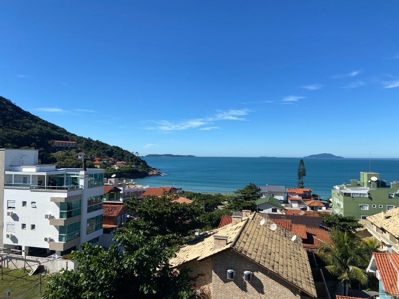 comprar imoveis em quatro ilhas - Rocccoimob Imobiliária em Bombinhas