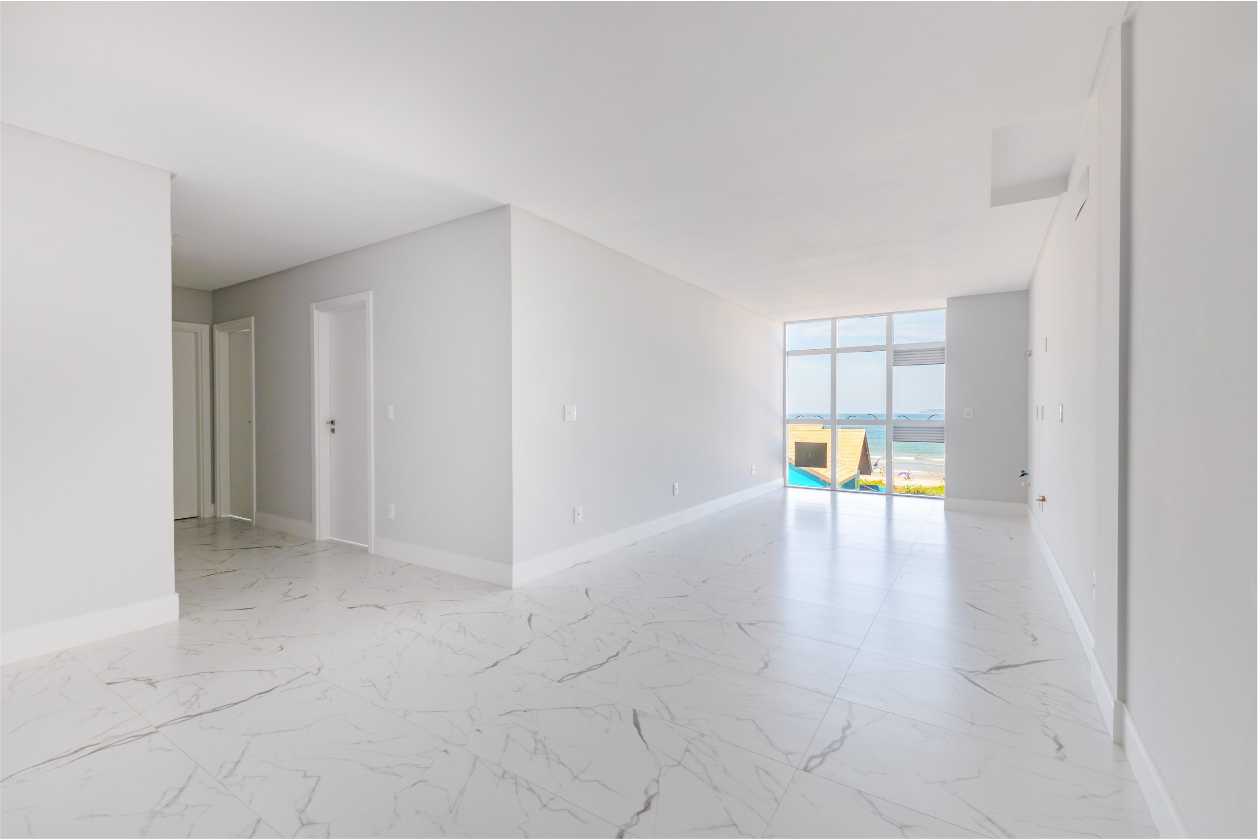 AMALFITANA APTO 202 1 scaled - Rocccoimob Imobiliária em Bombinhas