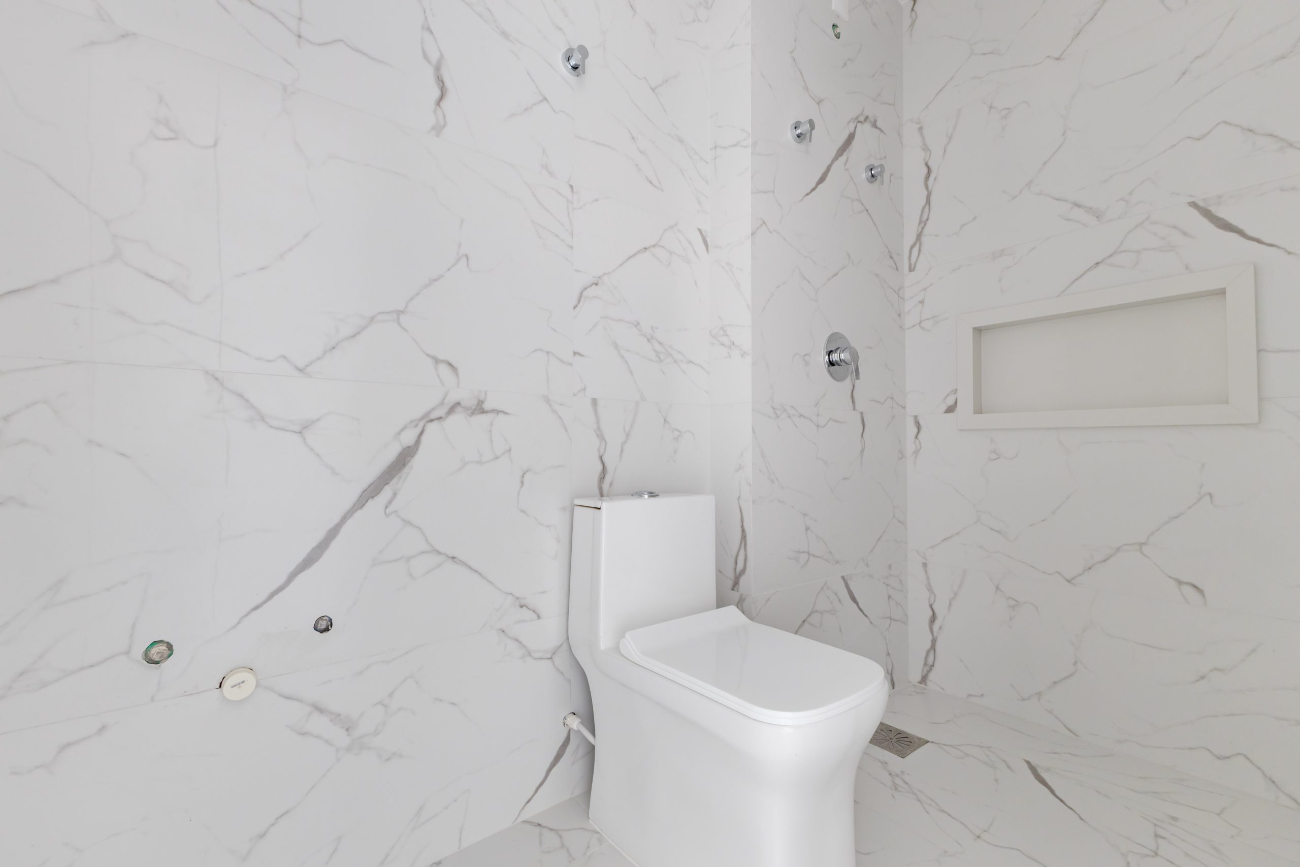 AMALFITANA APTO 202 19 scaled - Rocccoimob Imobiliária em Bombinhas