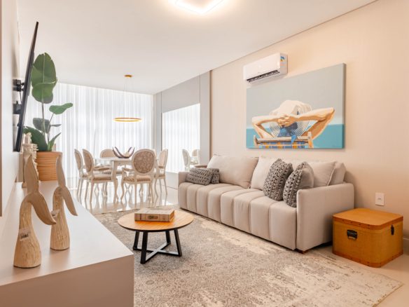 COSTA LESTE APTO 205 5 scaled - Rocccoimob Imobiliária em Bombinhas