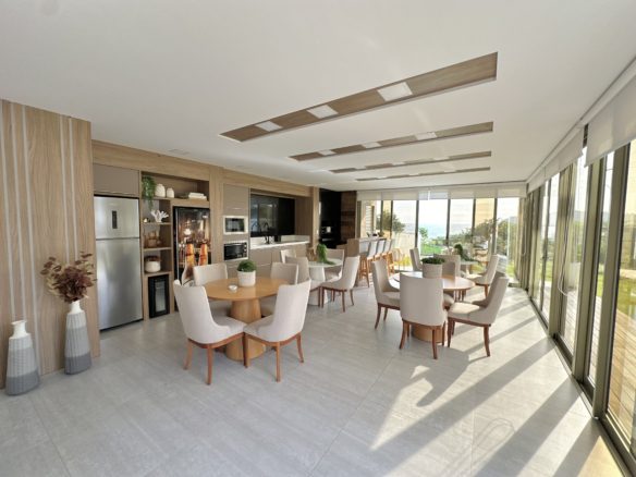 Apartamento a venda no centro de Bombinhas 2 scaled - Rocccoimob Imobiliária em Bombinhas