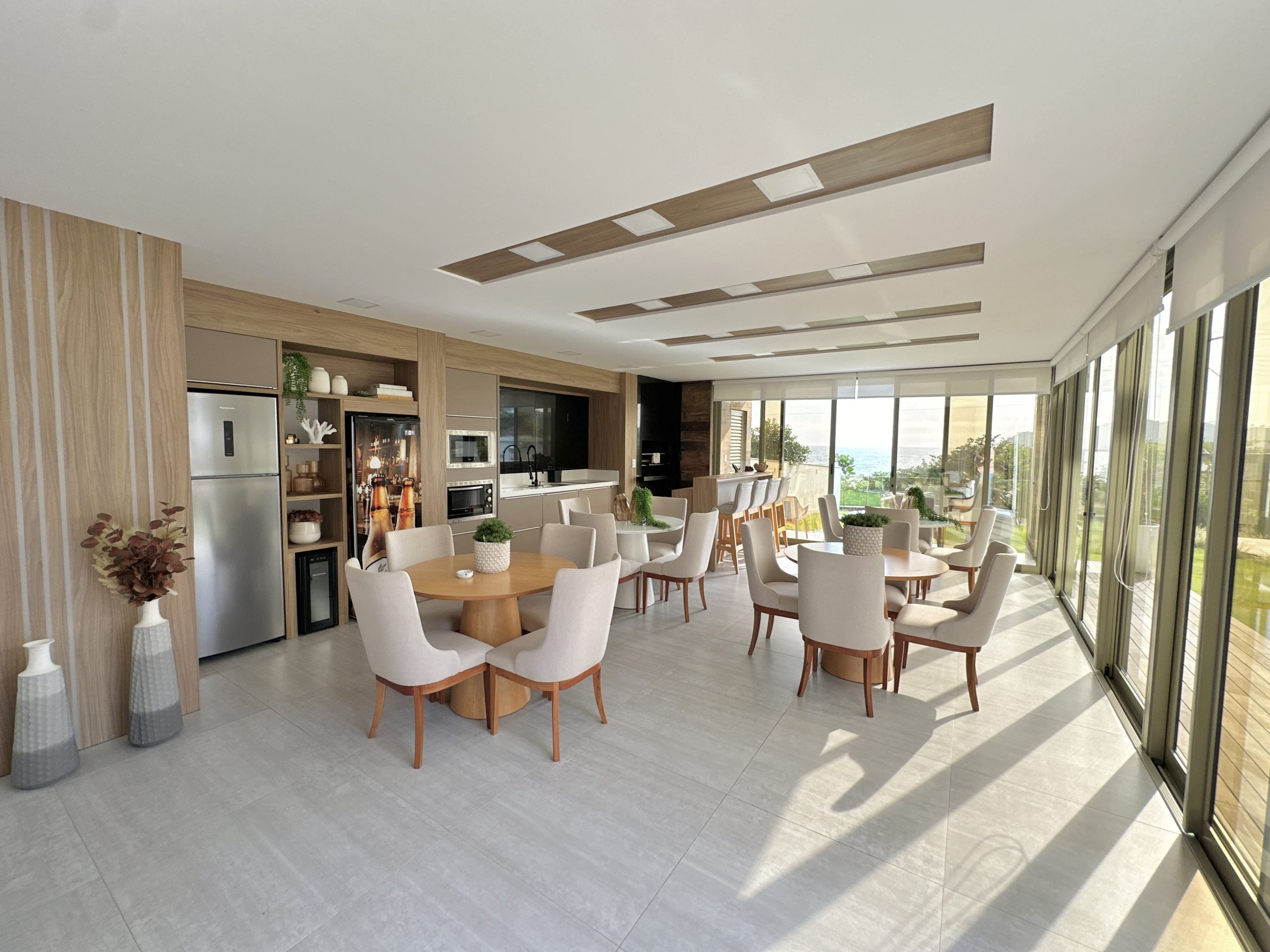 Apartamento a venda no centro de Bombinhas 2 scaled - Rocccoimob Imobiliária em Bombinhas