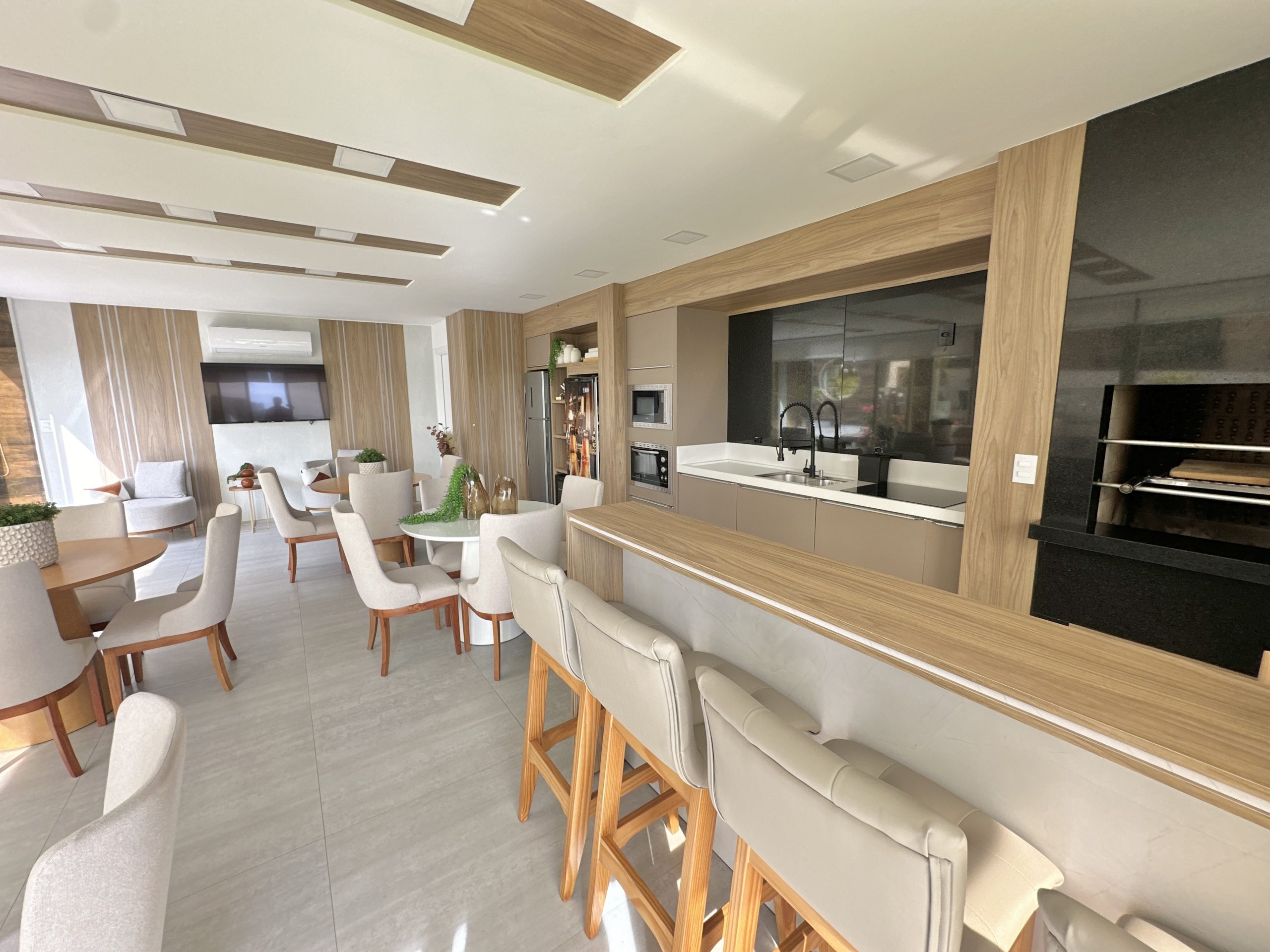 DJI 20240502 093845 115 1 scaled - Rocccoimob Imobiliária em Bombinhas