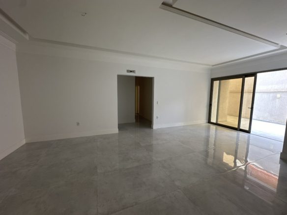 Frente mar a venda em Bombinhas 2 scaled - Rocccoimob Imobiliária em Bombinhas