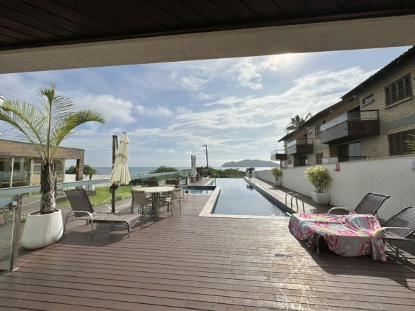 Imoveis a venda em bombinhas centro 1 scaled - Rocccoimob Imobiliária em Bombinhas