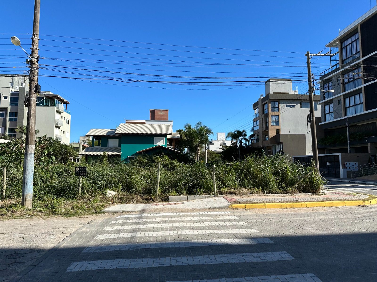 WhatsApp Image 2024 05 28 at 17.35.44 1 - Rocccoimob Imobiliária em Bombinhas