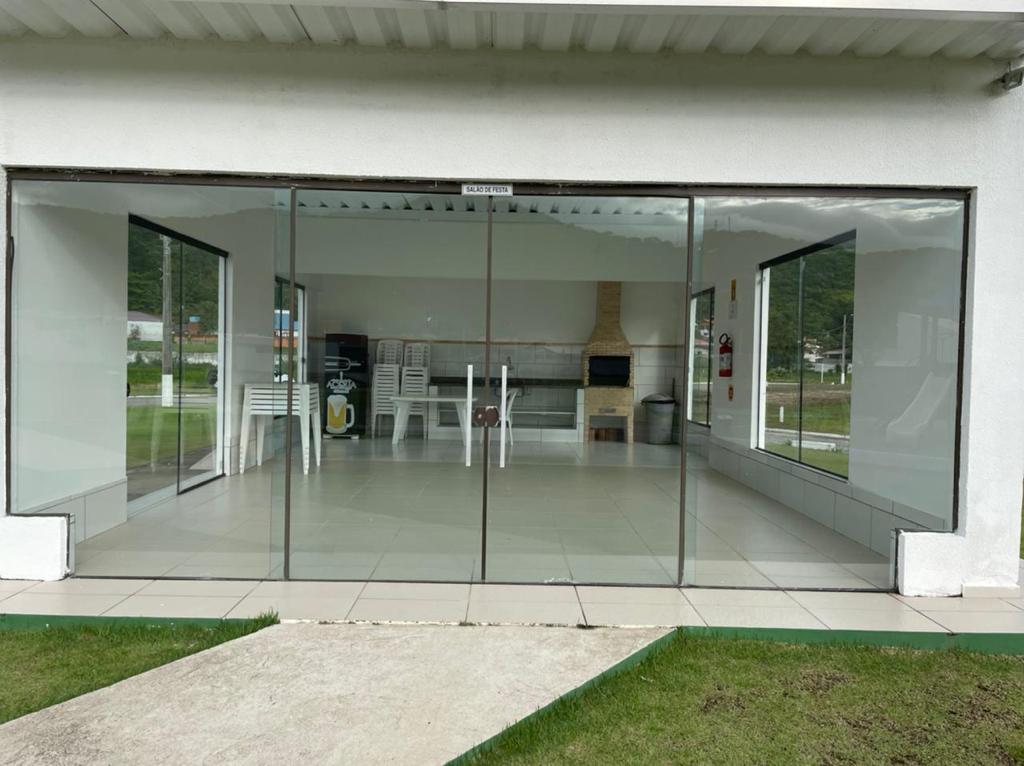 WhatsApp Image 2024 06 14 at 14.08.29 1 - Rocccoimob Imobiliária em Bombinhas