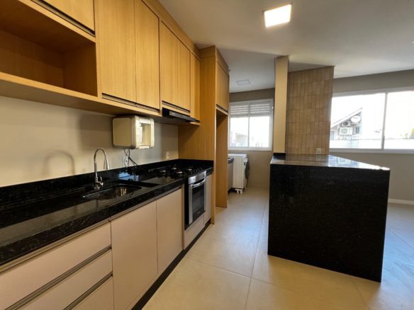 Imoveis a venda em Bombinhas 1 scaled - Rocccoimob Imobiliária em Bombinhas