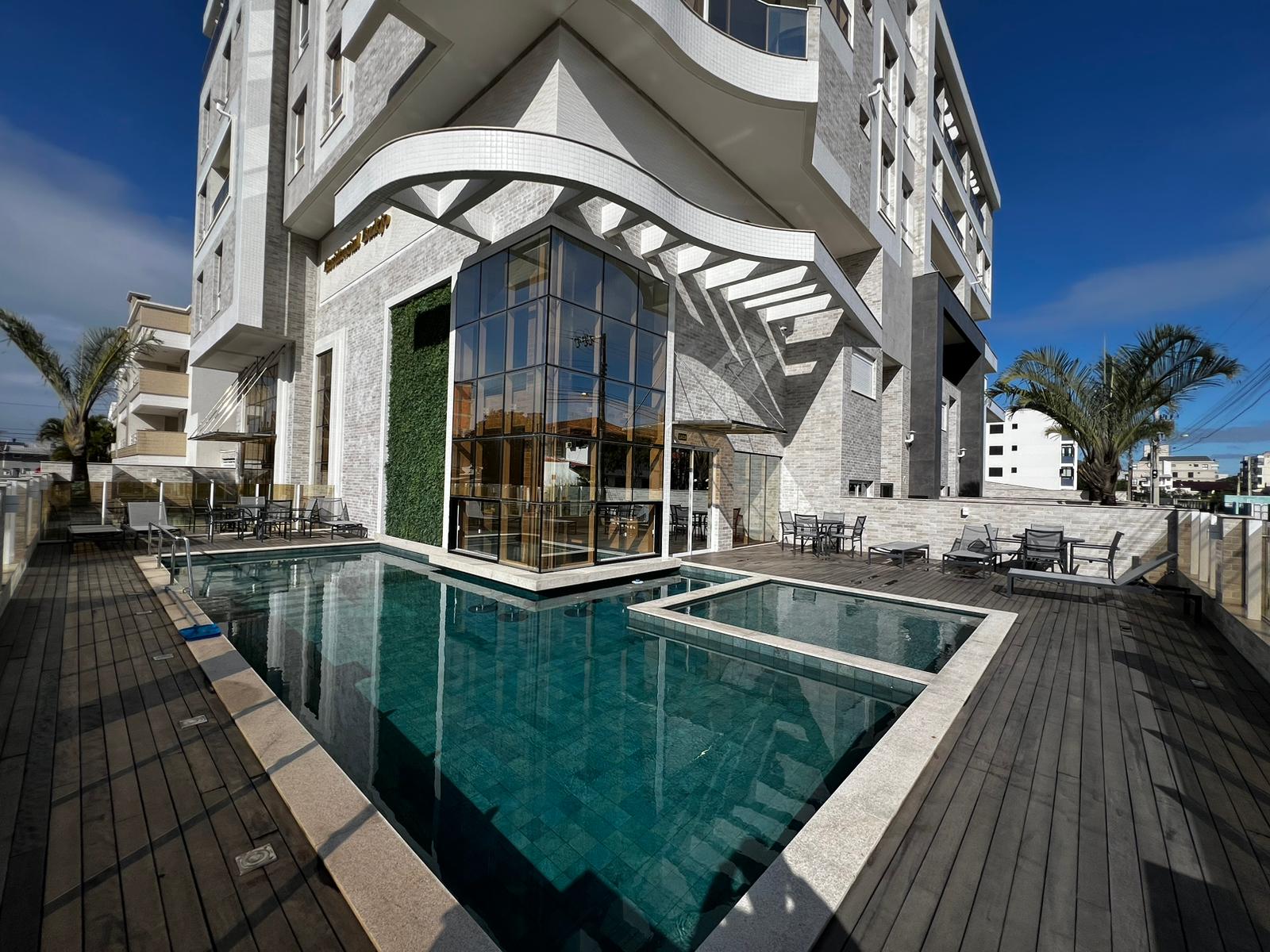 Locacao de temporada em Mariscal - Rocccoimob Imobiliária em Bombinhas