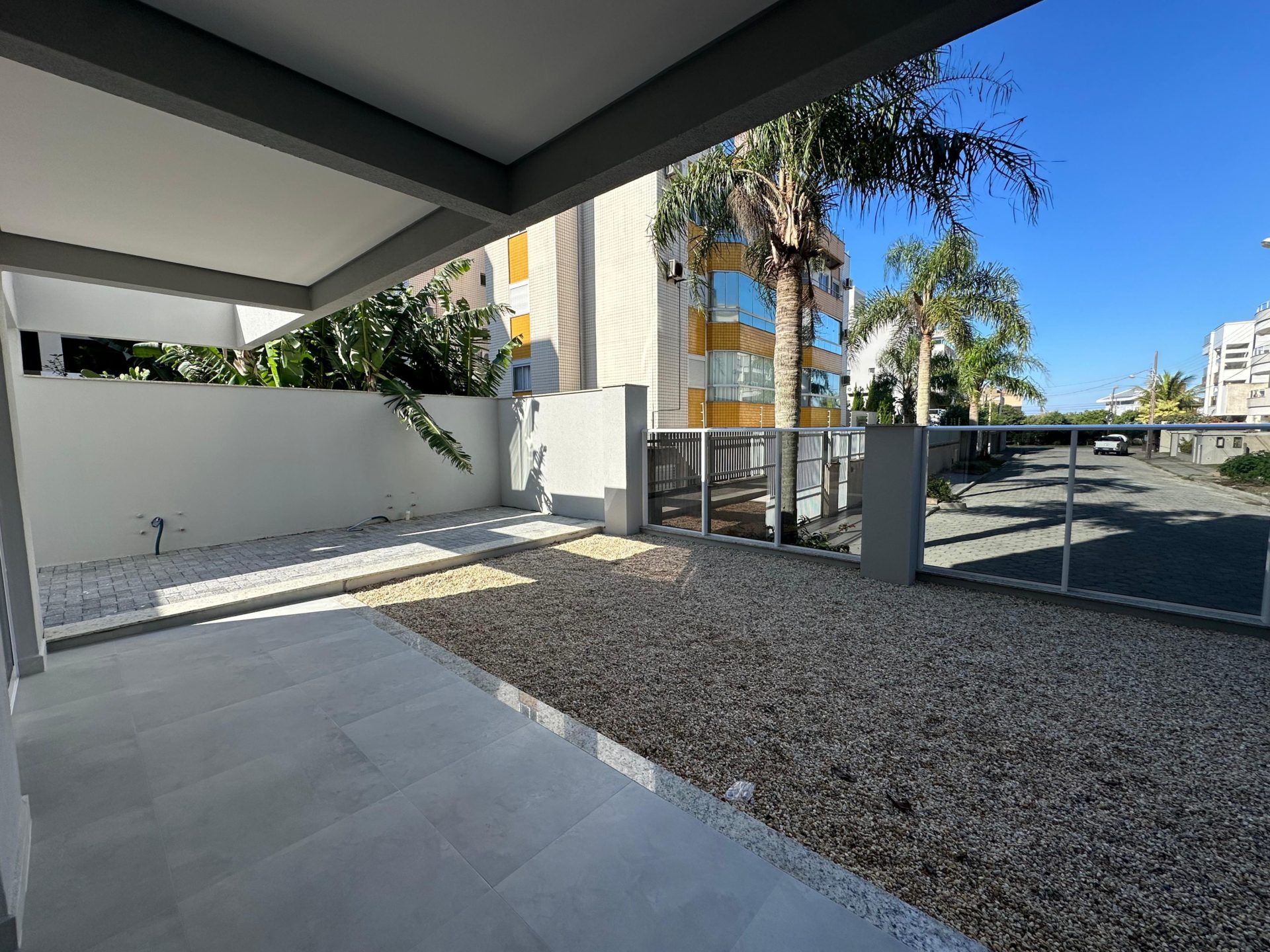 06 APARTAMENTO scaled - Rocccoimob Imobiliária em Bombinhas