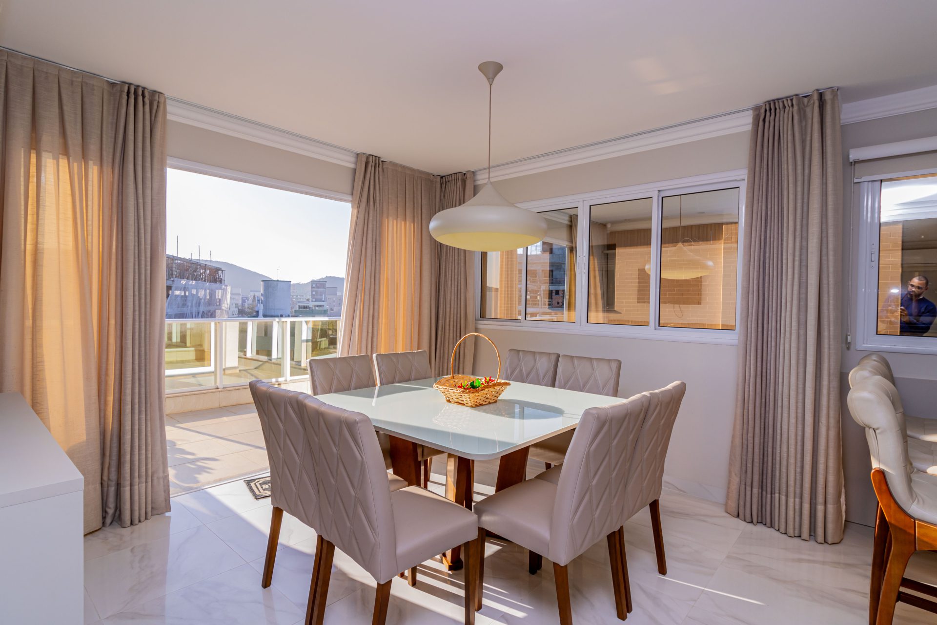 Cobertura a venda em Mariscal - Rocccoimob Imobiliária em Bombinhas