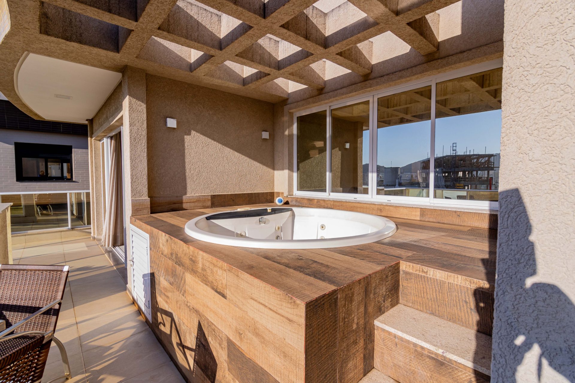 Jacuzzi - Rocccoimob Imobiliária em Bombinhas