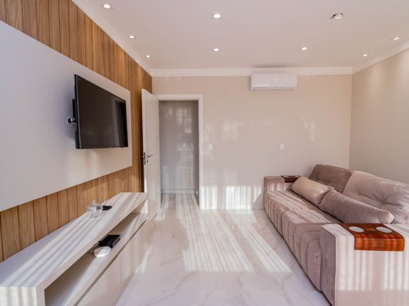 Sala de estar! - Rocccoimob Imobiliária em Bombinhas