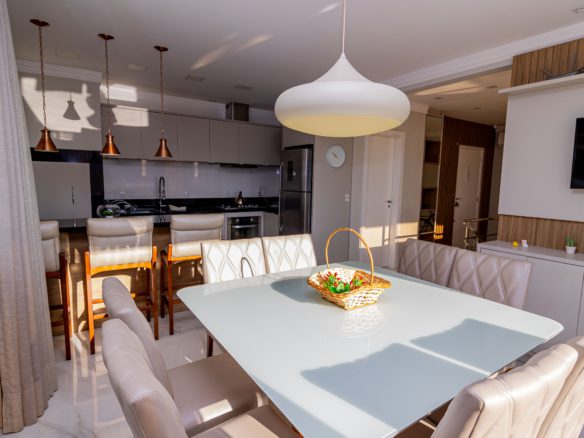 Sala de jantar - Rocccoimob Imobiliária em Bombinhas