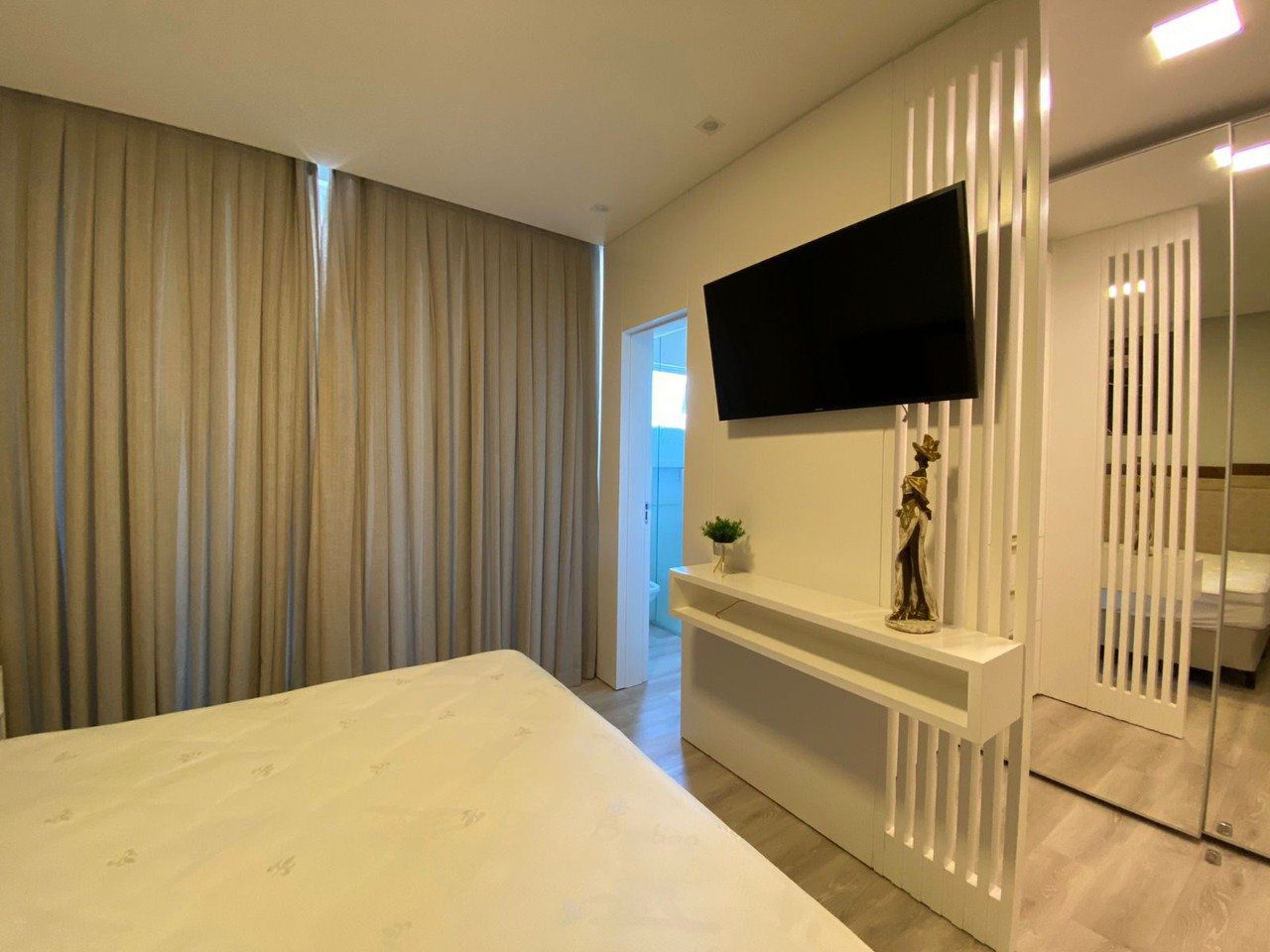 Suíte 01 (2) - Rocccoimob Imobiliária em Bombinhas