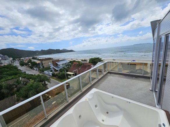 cobertura a venda em mariscal 1 scaled - Rocccoimob Imobiliária em Bombinhas