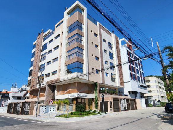 1 1 scaled - Rocccoimob Imobiliária em Bombinhas