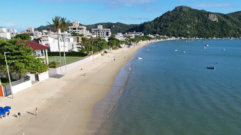 Canto Grande, Bombinhas - Roccoimob Real Estate in Bombinhas Canto Grande, Bombinhas - Rocccoimob Real estate in Bombinhas