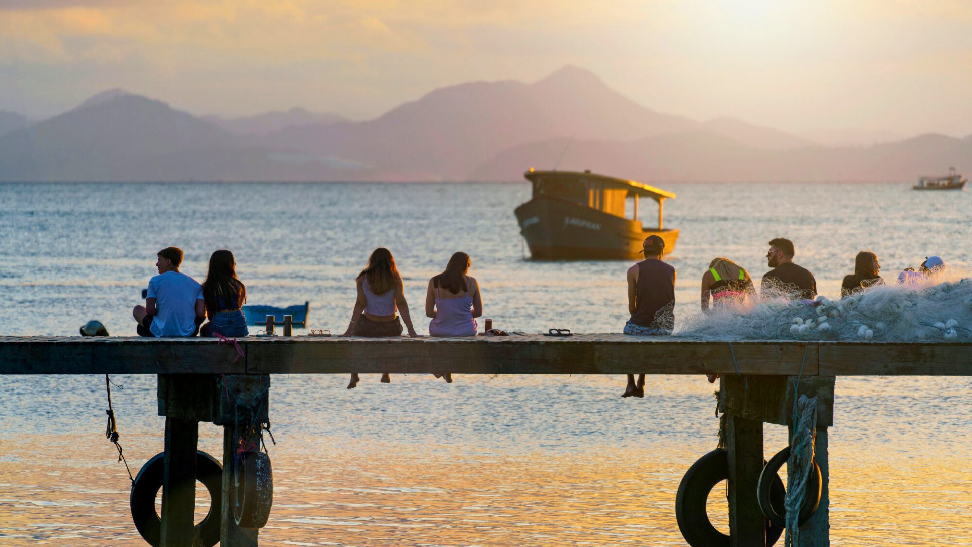 Píer em Canto Grande, Bombinhas - Rocccoimob Imobiliária em Bombinhas
