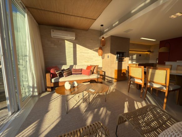 1000235766 - Rocccoimob Imobiliária em Bombinhas