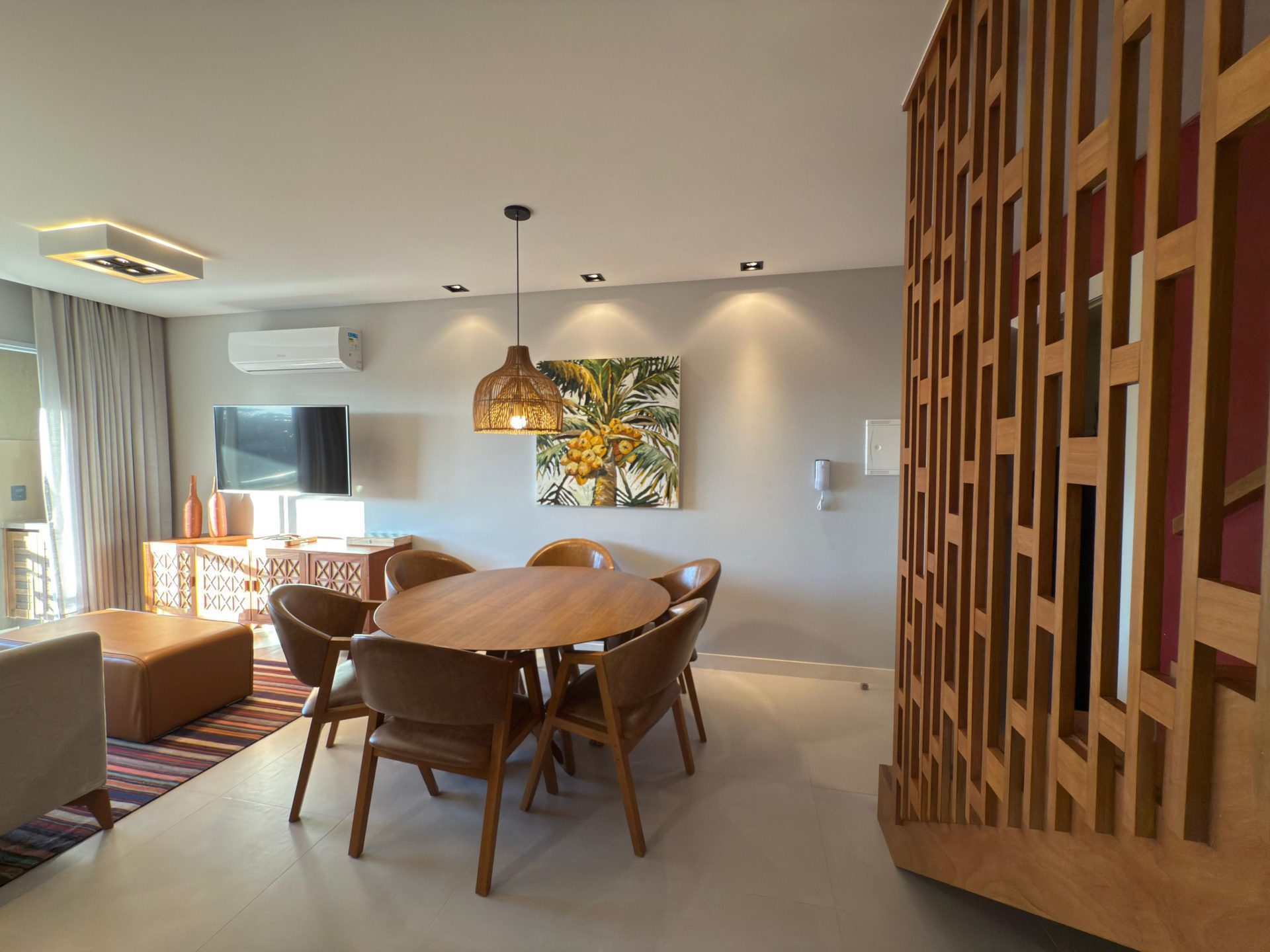 1000235775 - Rocccoimob Imobiliária em Bombinhas