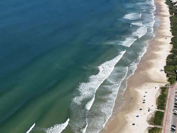 New Year's Eve Guide in Bombinhas 2025: what to do before New Year's Eve to enjoy it without unforeseen events - Rocccoimob Real Estate in Bombinhas