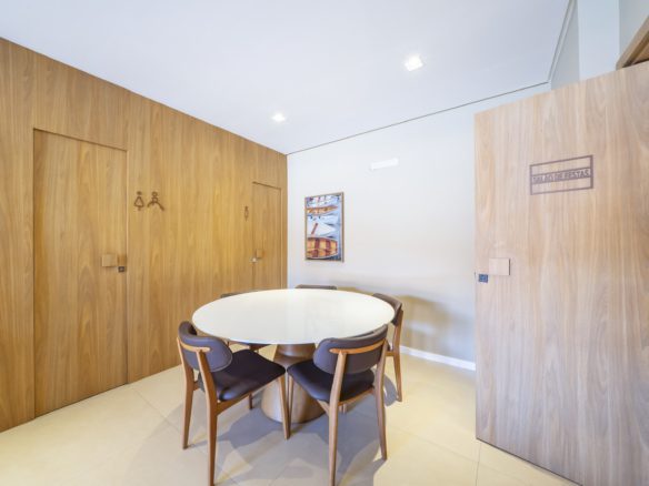 Apartamento a venda em Mariscal, Bombinhas 100 - Rocccoimob Imobiliária em Bombinhas