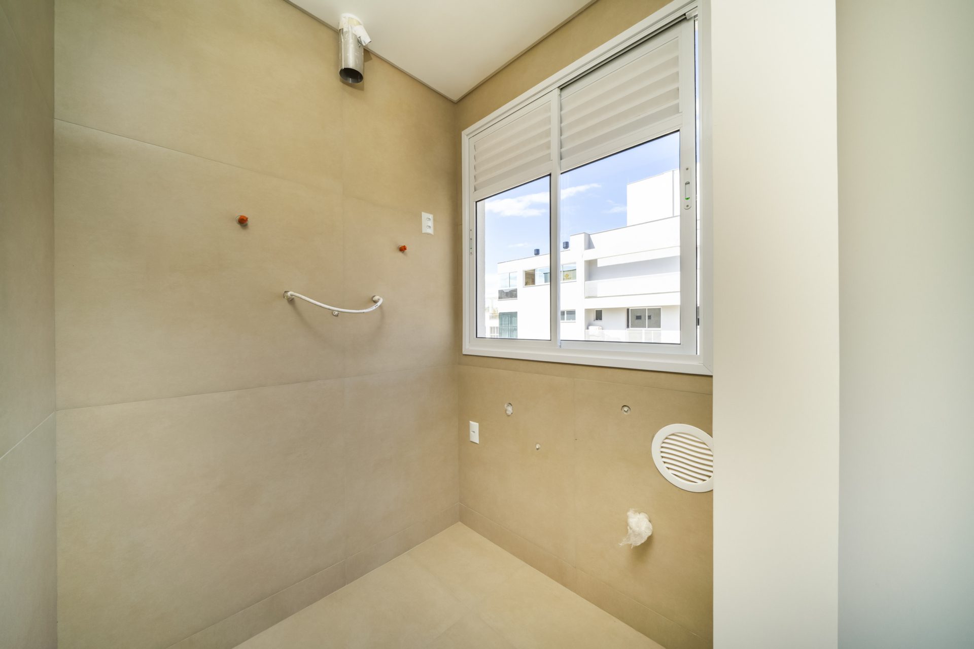 Apartamento a venda em Mariscal, Bombinhas 127 - Rocccoimob Imobiliária em Bombinhas