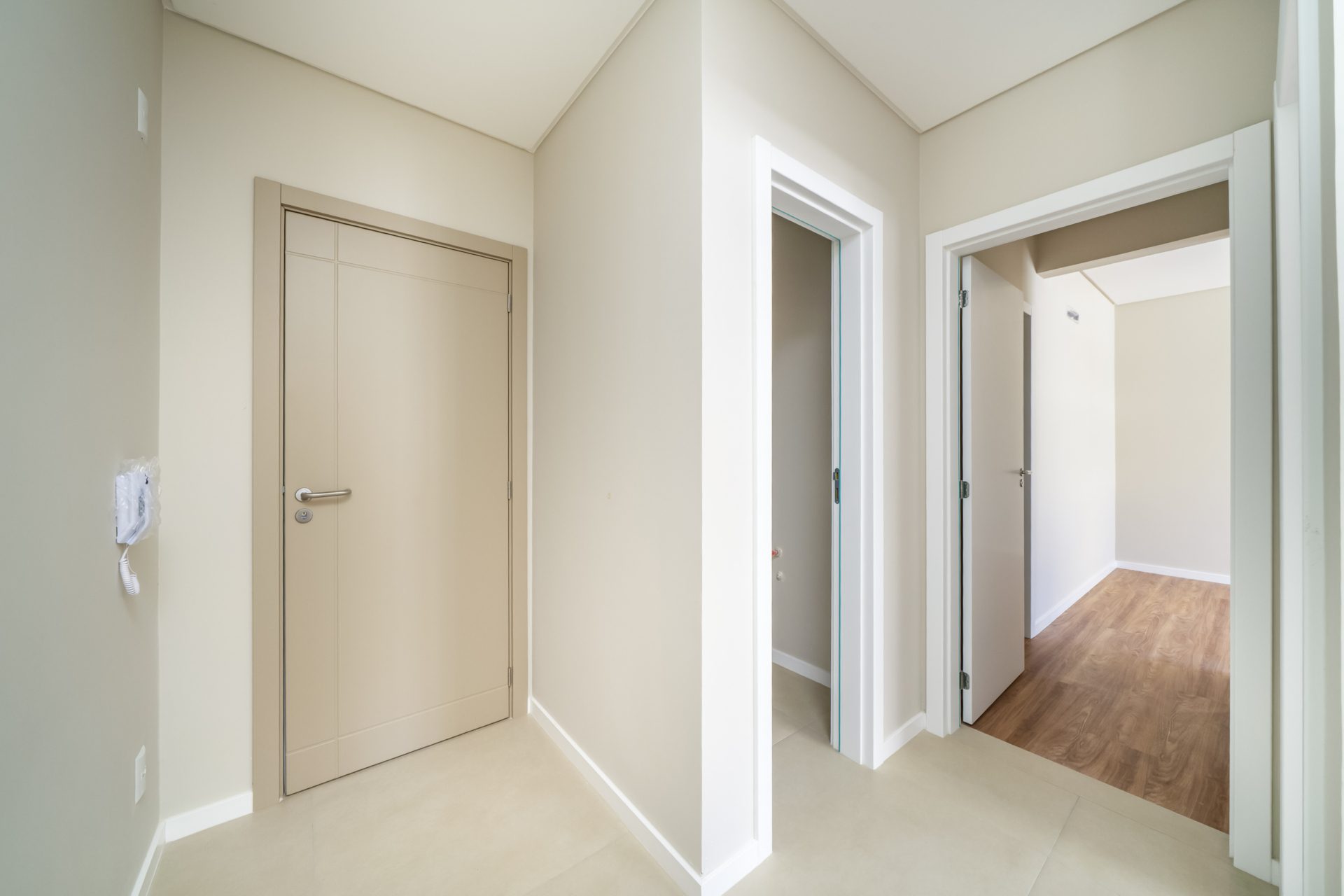 Apartamento a venda em Mariscal, Bombinhas 128 - Rocccoimob Imobiliária em Bombinhas