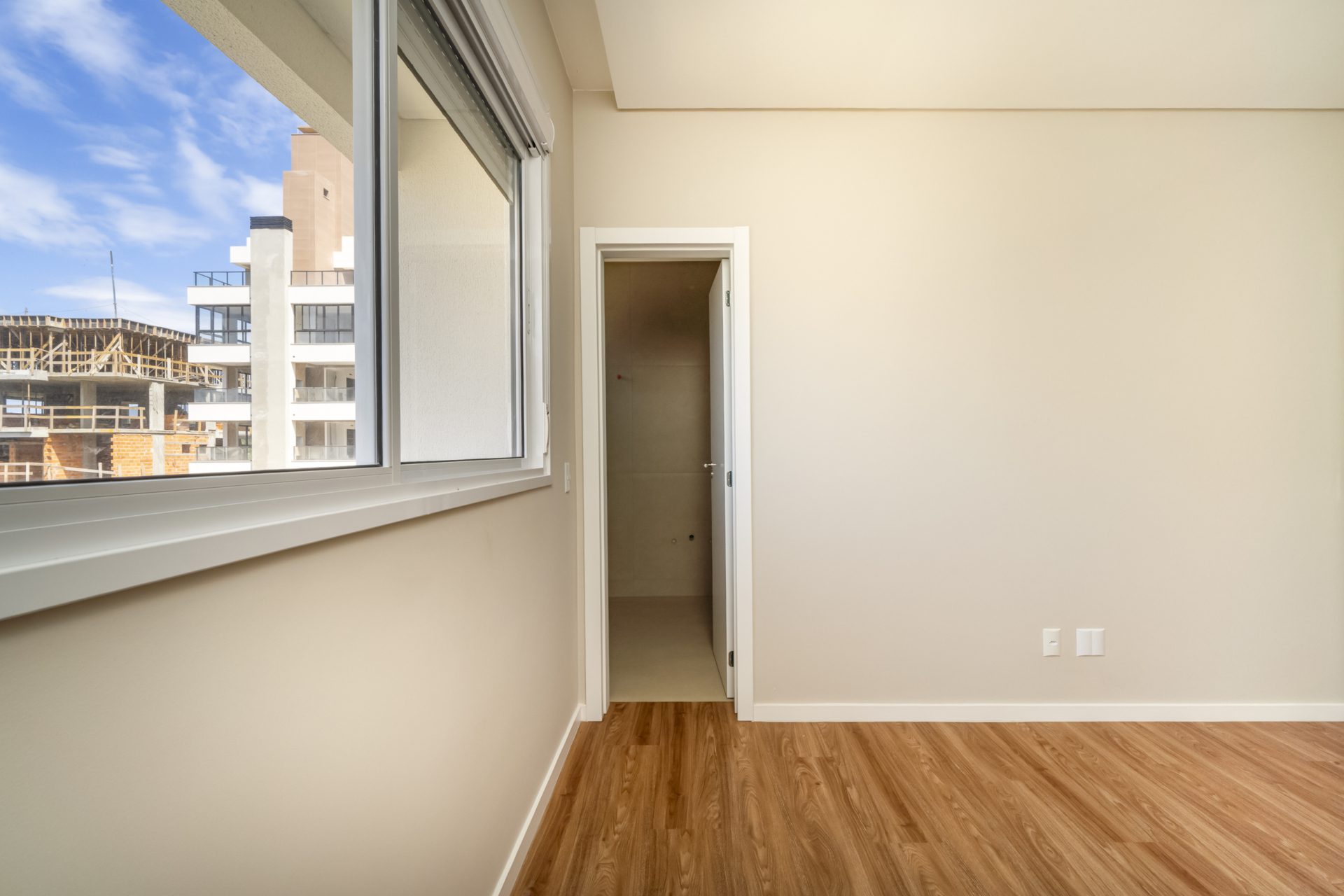 Apartamento a venda em Mariscal, Bombinhas 136 - Rocccoimob Imobiliária em Bombinhas