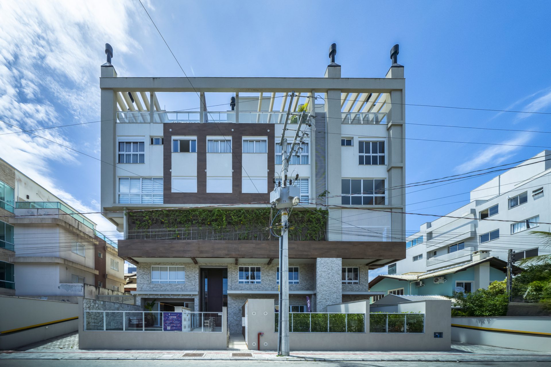 Apartamento a venda em Mariscal, Bombinhas DSC1237 - Rocccoimob Imobiliária em Bombinhas