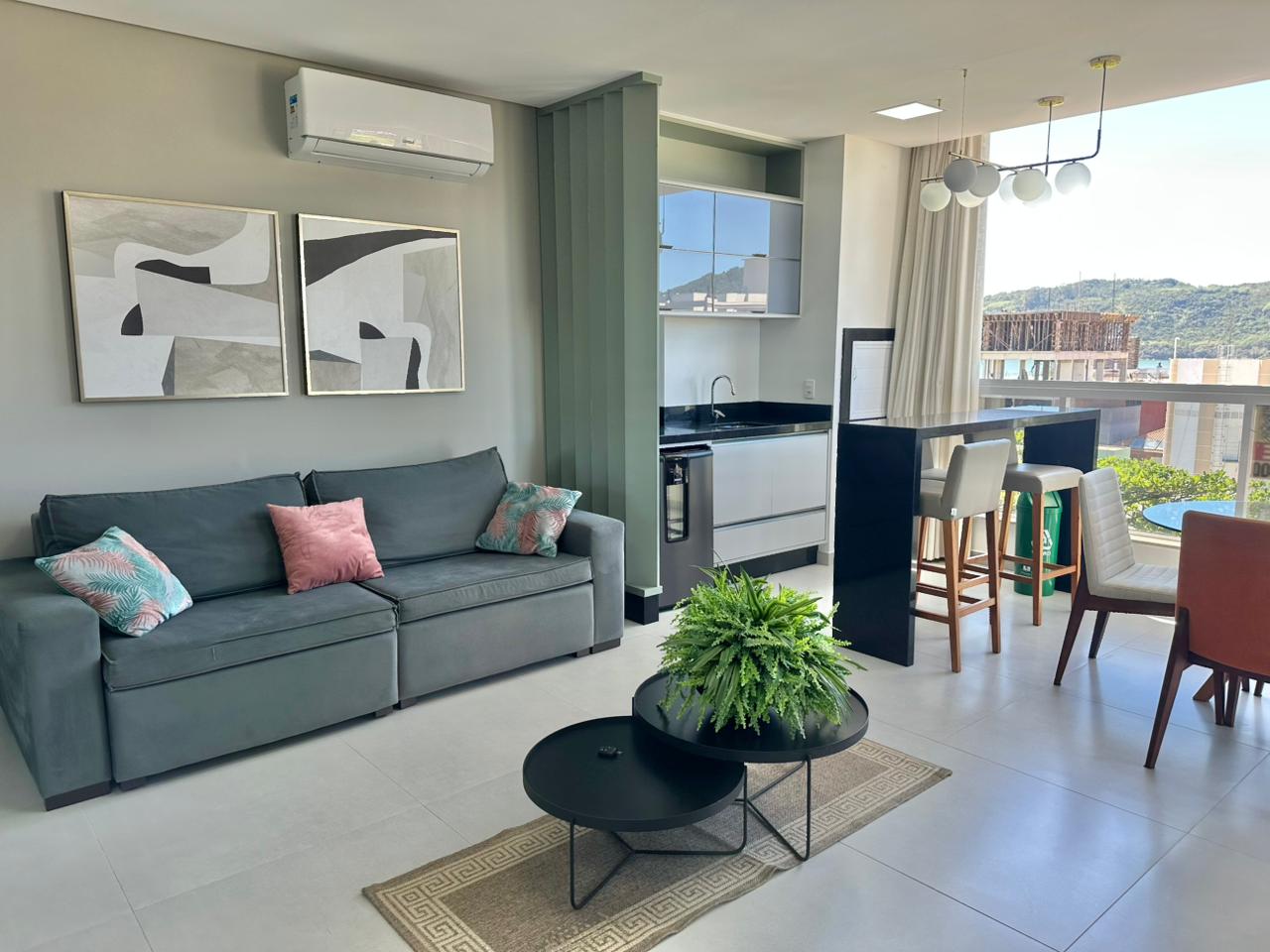 COBERTURA COM VISTA PARA O MAR NA PRAIA DE CANTO GRANDE (1) - Rocccoimob Imobiliária em Bombinhas