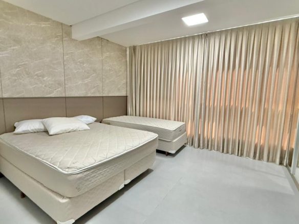 COBERTURA COM VISTA PARA O MAR NA PRAIA DE CANTO GRANDE (17) - Rocccoimob Imobiliária em Bombinhas