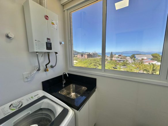 COBERTURA COM VISTA PARA O MAR NA PRAIA DE CANTO GRANDE (18) - Rocccoimob Imobiliária em Bombinhas