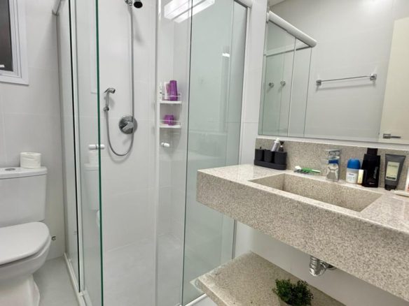 COBERTURA COM VISTA PARA O MAR NA PRAIA DE CANTO GRANDE (19) - Rocccoimob Imobiliária em Bombinhas