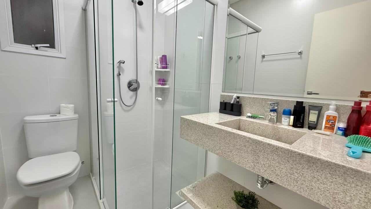 COBERTURA COM VISTA PARA O MAR NA PRAIA DE CANTO GRANDE (19) - Rocccoimob Imobiliária em Bombinhas