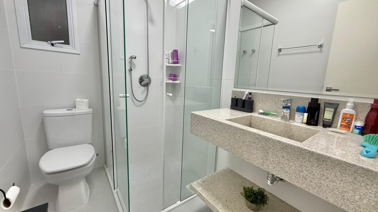 COBERTURA COM VISTA PARA O MAR NA PRAIA DE CANTO GRANDE (21) - Rocccoimob Imobiliária em Bombinhas