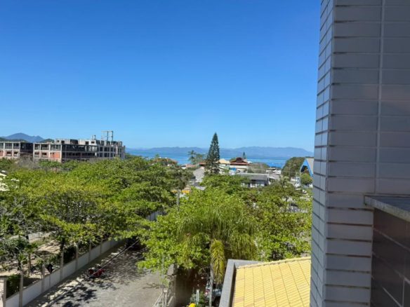 COBERTURA COM VISTA PARA O MAR NA PRAIA DE CANTO GRANDE (26) - Rocccoimob Imobiliária em Bombinhas