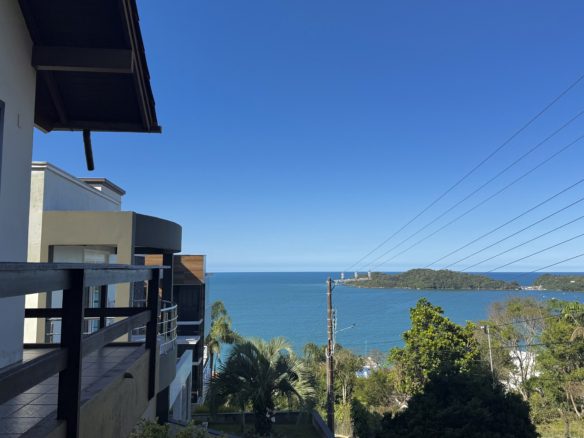 Casa à venda em BombinhasIMG 0636 - Rocccoimob Imobiliária em Bombinhas