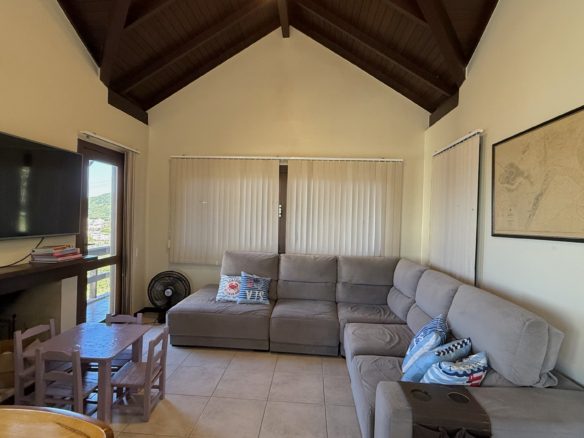 Casa à venda em BombinhasIMG 0645 - Rocccoimob Imobiliária em Bombinhas