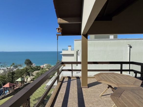 Casa à venda em BombinhasIMG 0647 - Rocccoimob Imobiliária em Bombinhas