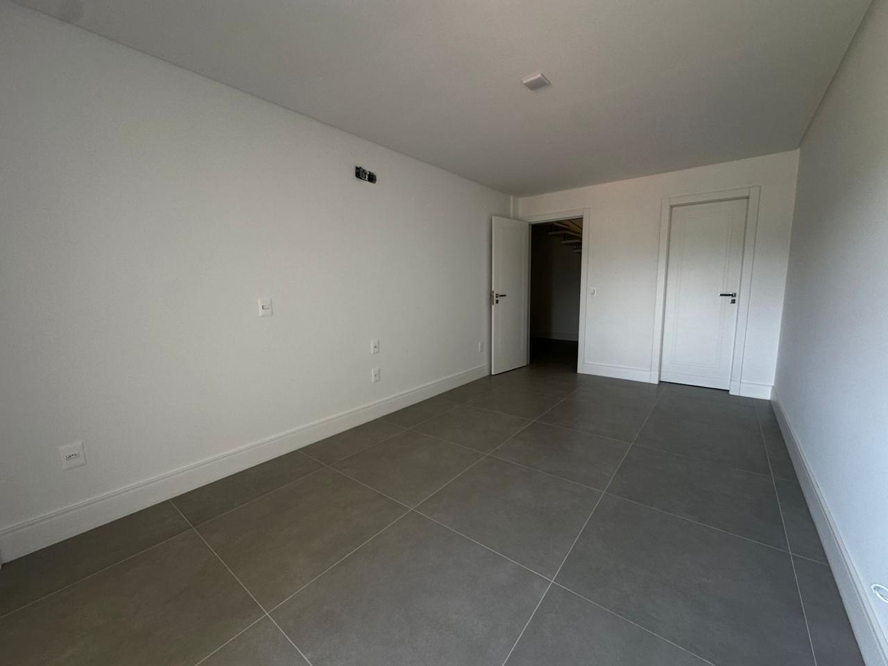 APARTAMENTO PRAIA DO MARISCAL (30) - Rocccoimob Imobiliária em Bombinhas