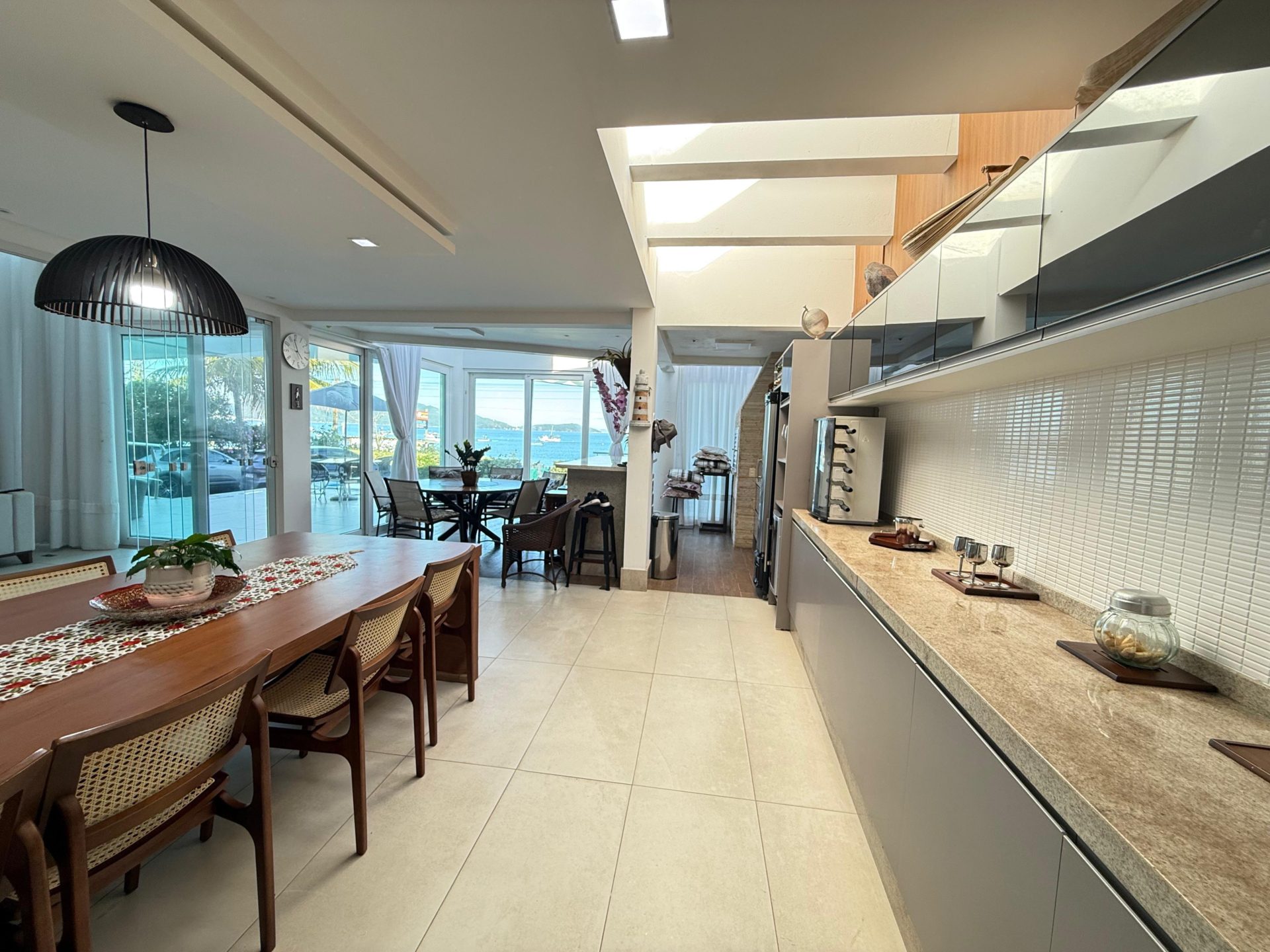 FRENTE MAR ZIMBROS (14) - Rocccoimob Imobiliária em Bombinhas