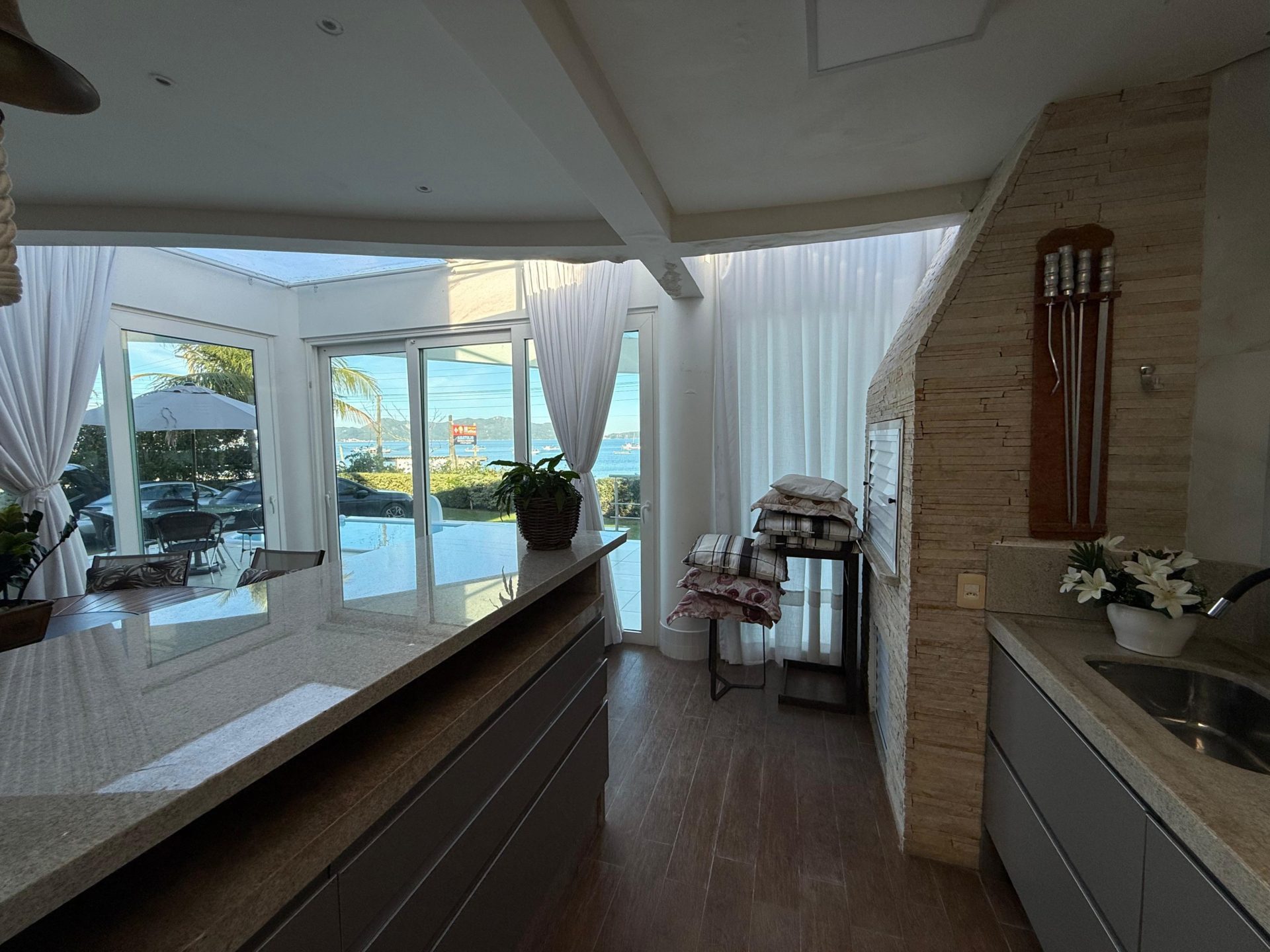 FRENTE MAR ZIMBROS (17) - Rocccoimob Imobiliária em Bombinhas